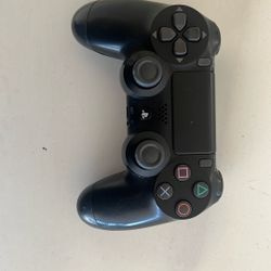 PS4 Controller