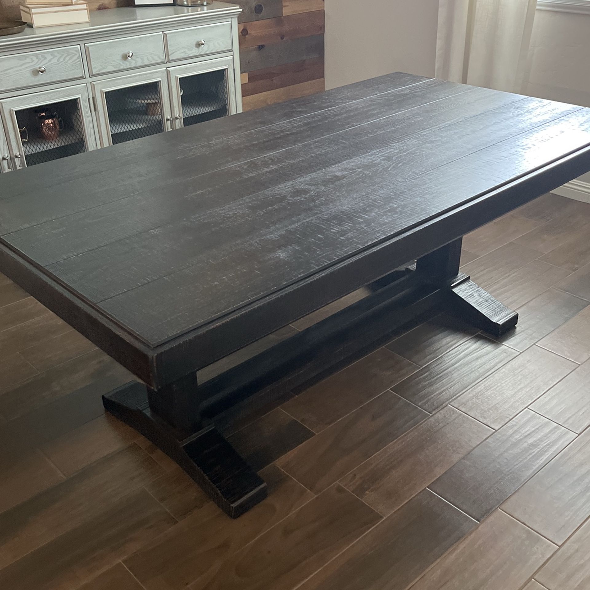 Beautiful Farm House Dinning Table Color:Distress Black Length 6ft 4” inch With 3ft 6”inch Height 2ft 6 1/2 inch Thickness 3 1/2 Inch $600.00