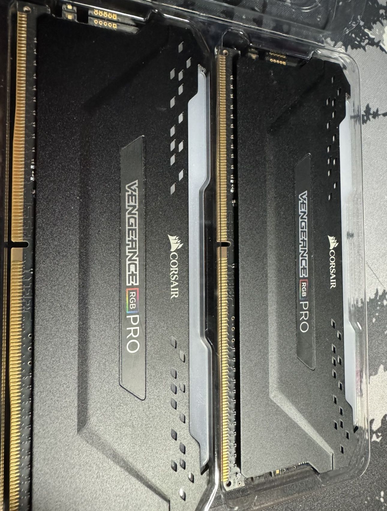 Corsair Vengeance RGB PRO