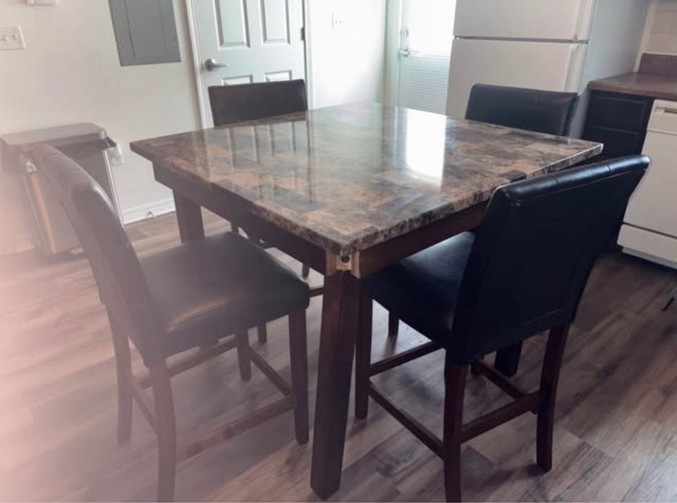 Dining Room Set For Sale