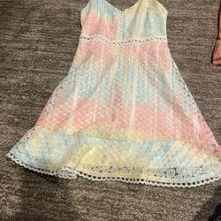 Summer Dresses Size Small Or Size 4 Like New 