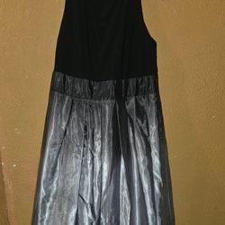 Ombre Dress Black And Silver Size 18