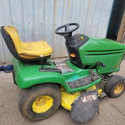 John Deer Riding Lawn Mower
