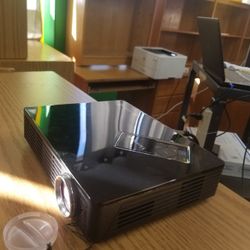 VIEWSONIC PLED-W500 PROJECTOR WITH HDMI (SHOP26)

