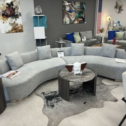 New Sectional 150” Grey 