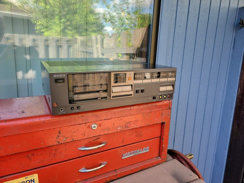 Sony Intergrated Amplifier TAAX520