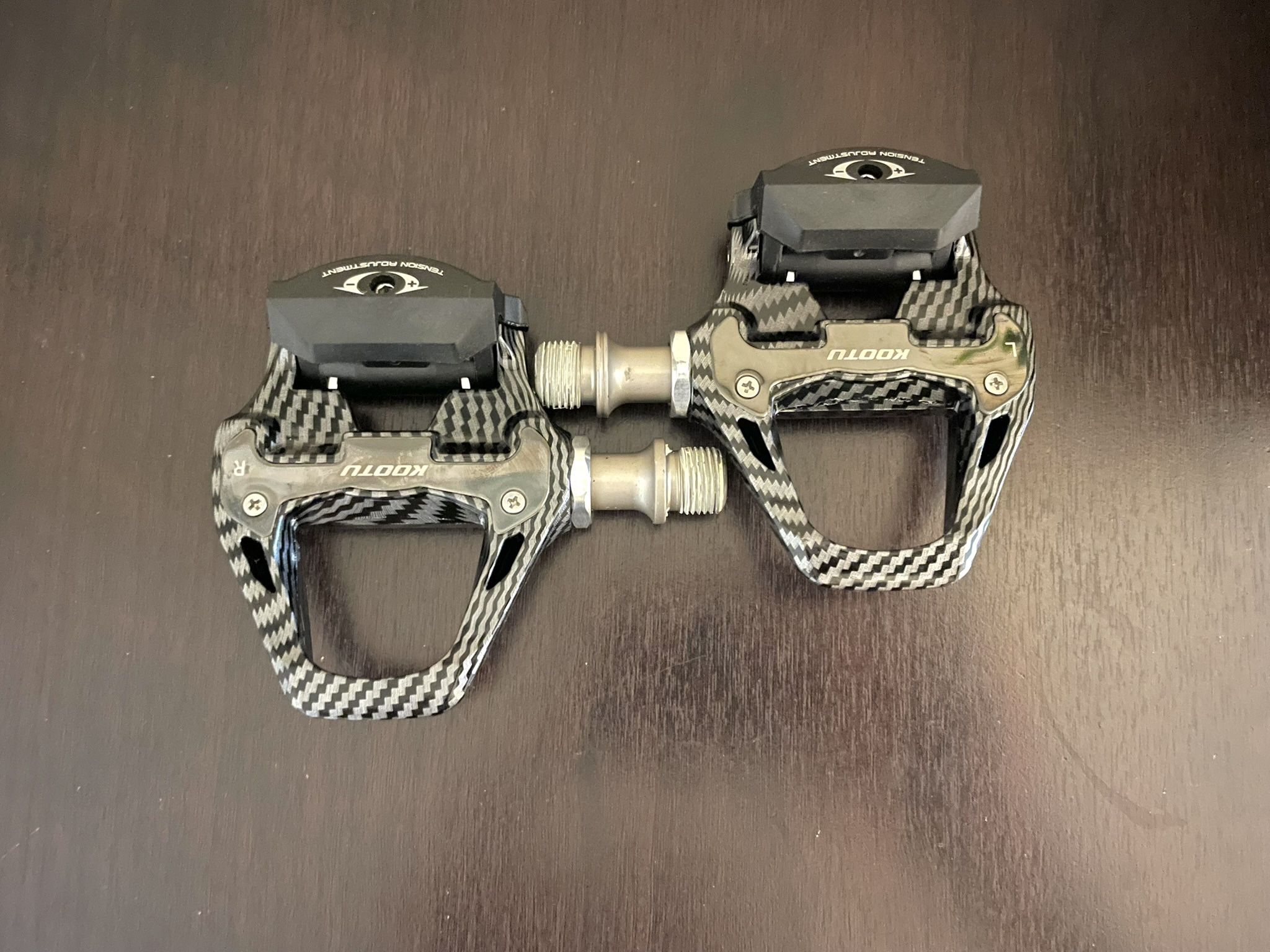 KOOTU Clipless Self-Locking Road Bike Pedals – Pre-Owned