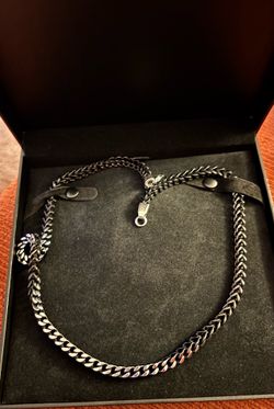 **MOVING SALE** Kay Jewelers - Men’s Necklace & Bracelet Set