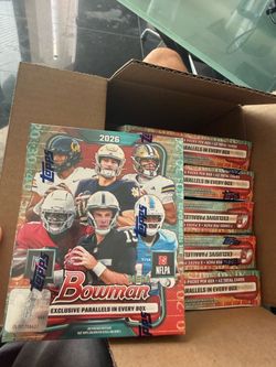 Bowman Football Mega box sealed