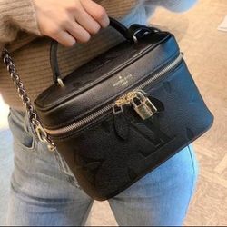 LOUIS VUITTON Vanity PM 