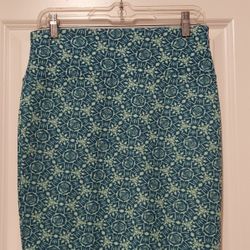 LULAROE MIDI SKIRT  ( SIZE SMALL )