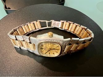 ⏱️ 14KT & Sterling Silver Collectable Ladies Bulova Accutron Dress Watch