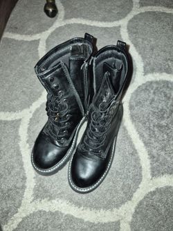 Womans shoes