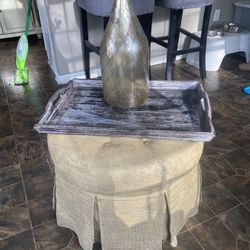 Ottamon And Chairs