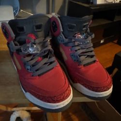 Jordan 3 Retro size 5Y