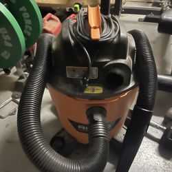 Rigid Shop Vac 16 Gal