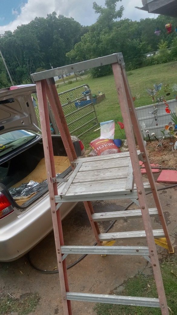 4ft With Platform On Top Its Werner Brand