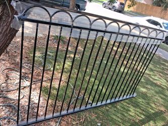 8 ft wise 5 ft tall fencing panels