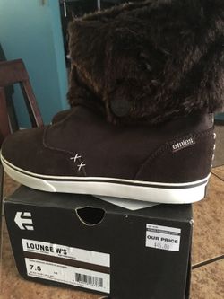 Etnies women boots