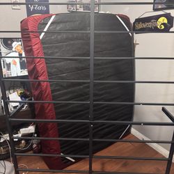 Full Size Metal Frame
