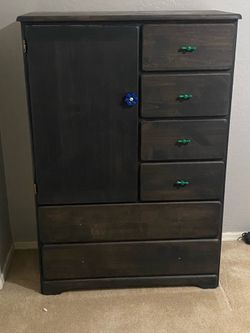 Wardrobe with drawers