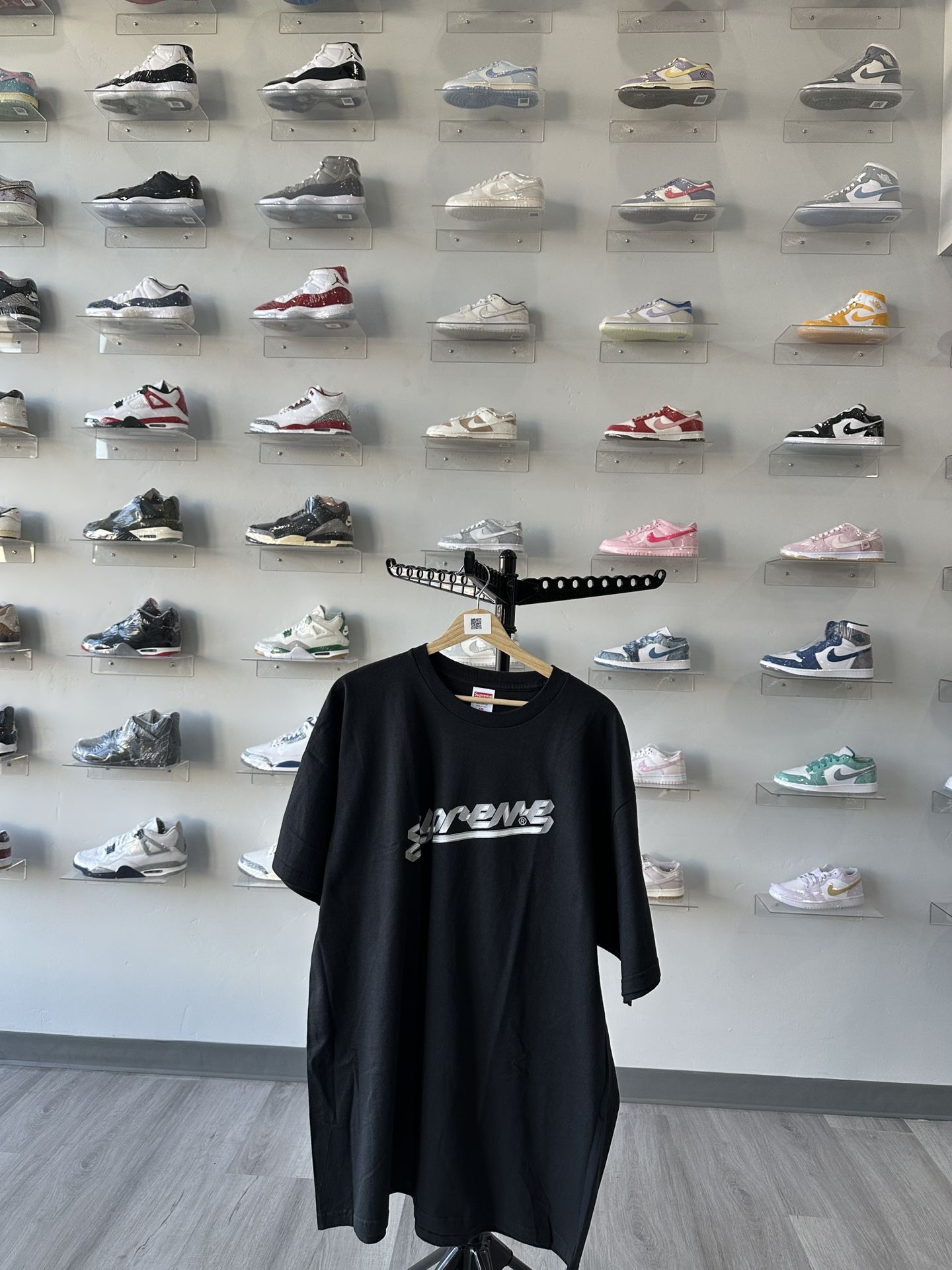 Brand New Supreme Banner Tee (FW23) Black XXL