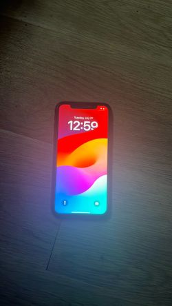 Unlocked IPhone 11 carrier locked