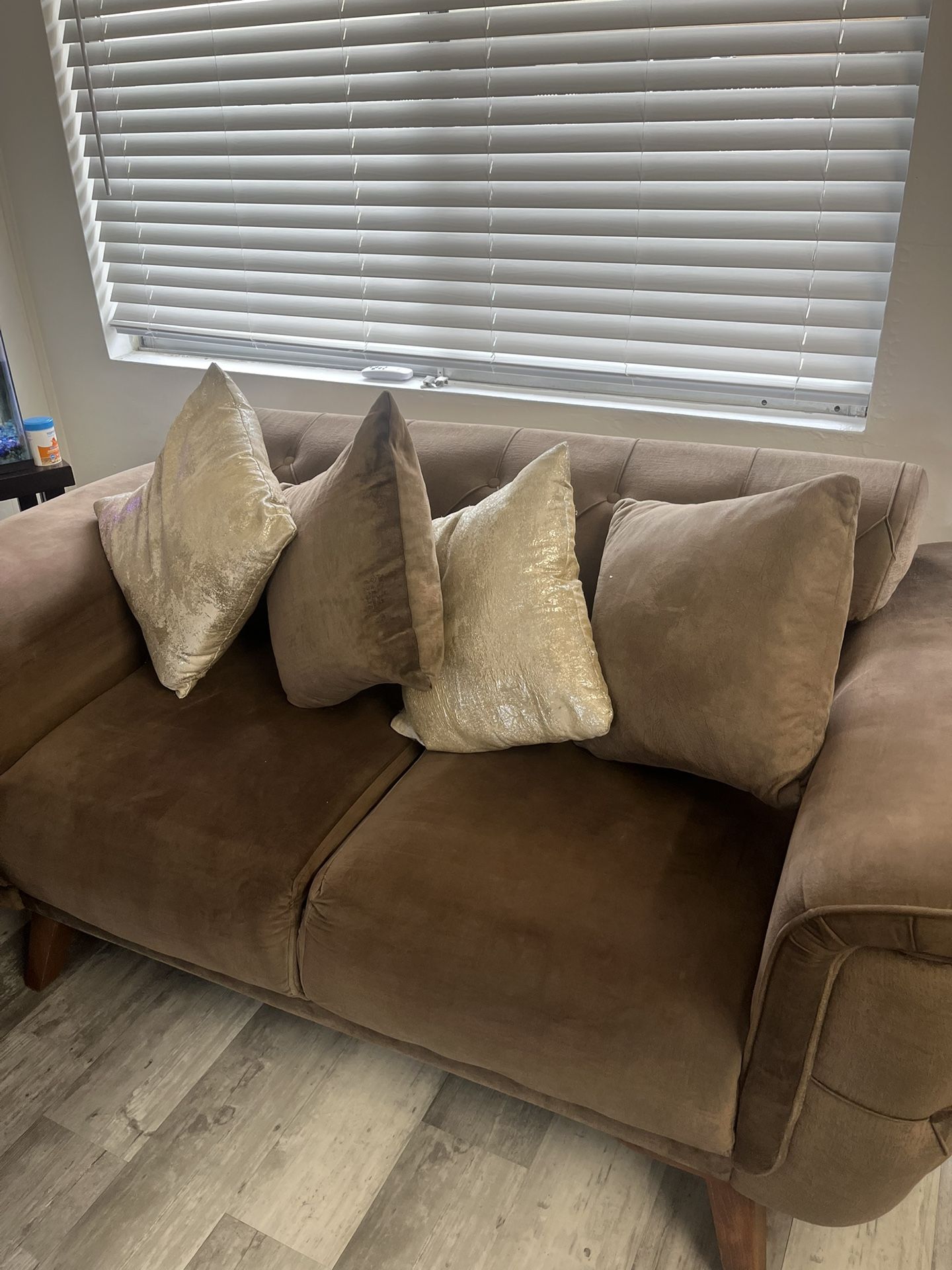 Sofas 
