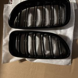 BMW Gloss Black Grill