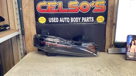 21 25 Tesla Model X RH Fog Light LED OEM.