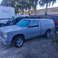1993 GMC Sonoma 2.5 Ltr 4 Cyl. Stick Shift Short Bed Truck With Camper