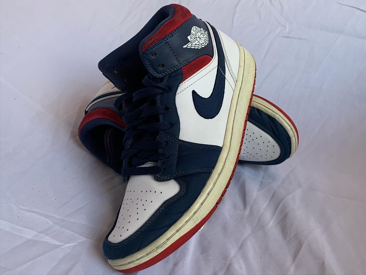 NIKE Jordan 1 Mid Special Edition USA