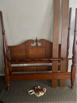 Ethan Allen - Queen size bed frame