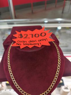 14ksolid gold Cuban link necklace regular price 3,700 sale price cash deals only 2,700 plas taxes if you interested ask for Maribel thank you