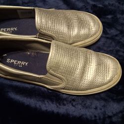 Womens shoes
