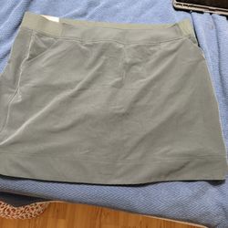Skort