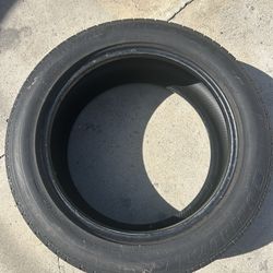 2 Car Tires