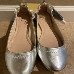 Brand new Mix no. 6 Brand Flat Ballet Shoes Size 5 1/2