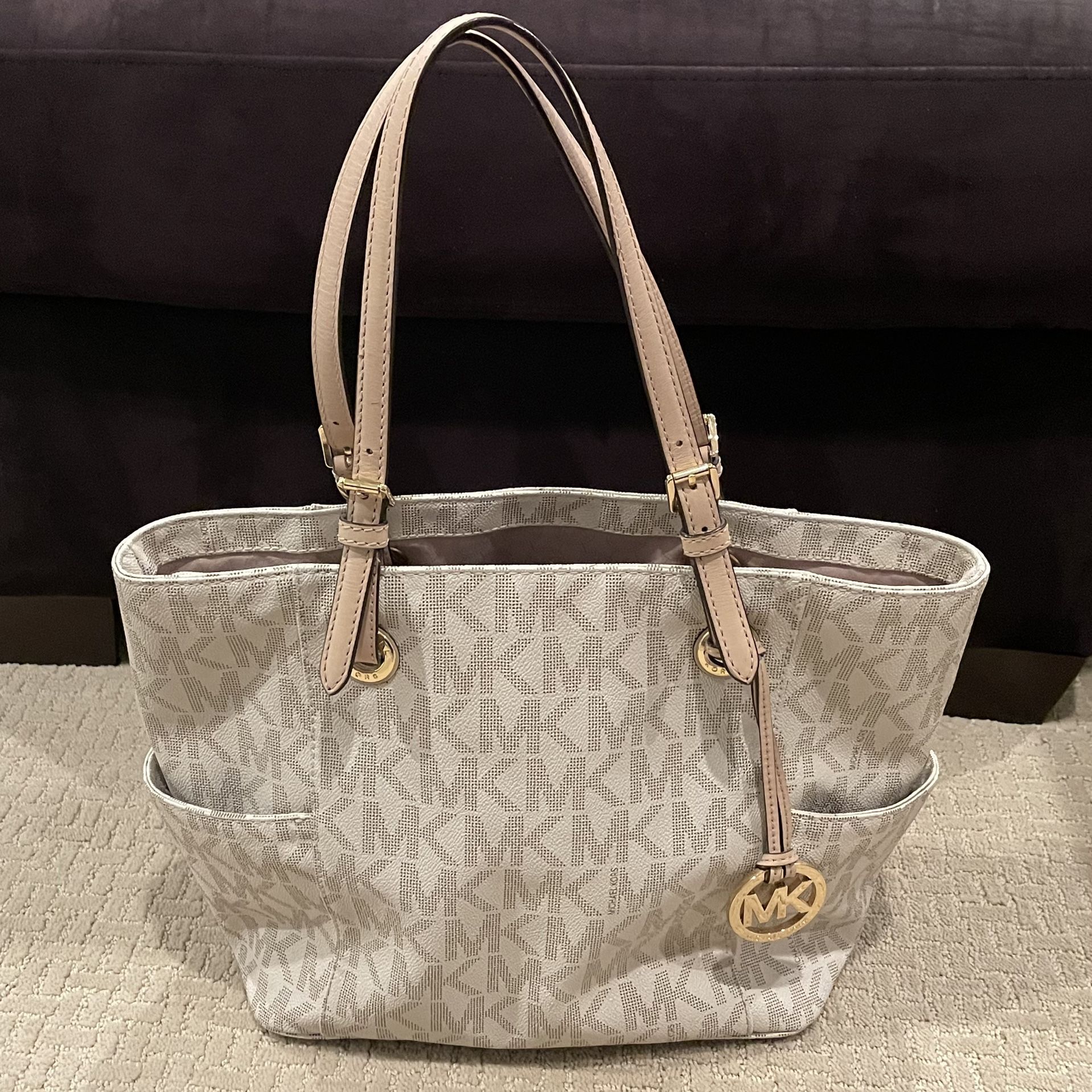 Michael Kors Medium Logo Tote Bag