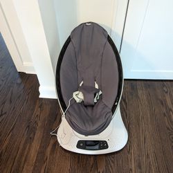 4moms MamaRoo Multi Motion Swing 