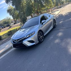 2019 Toyota Camry Se 