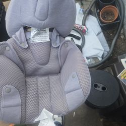 Cushion for a carseat