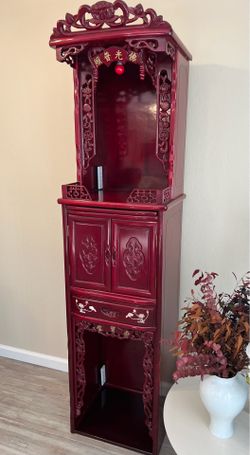 Beautiful Buddhist cabinet alter