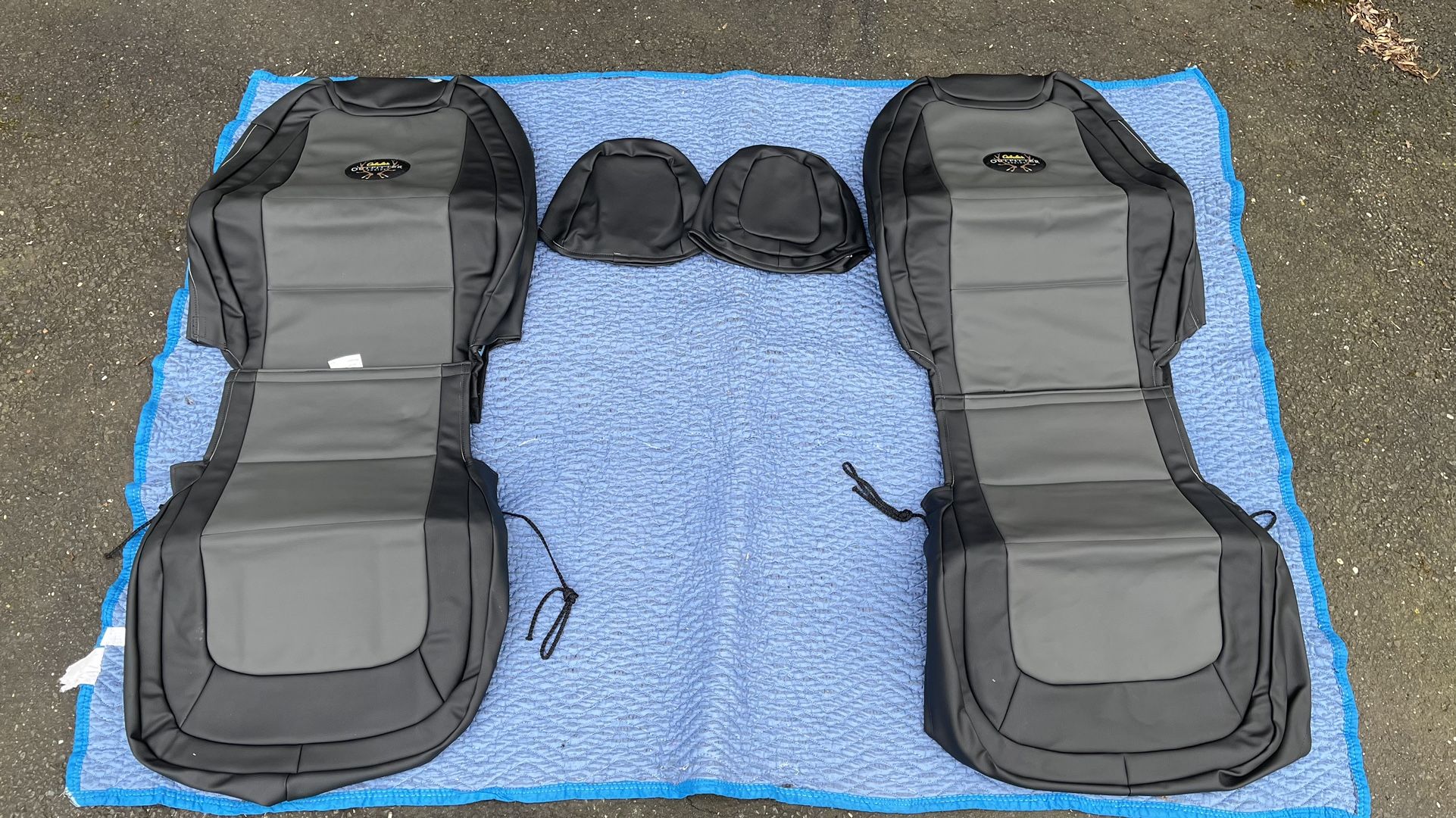 2015 - 2020 Chevy Colorado/GMC Canyon Cabela’s Outfitter Series Rough & Tough Seat Covers