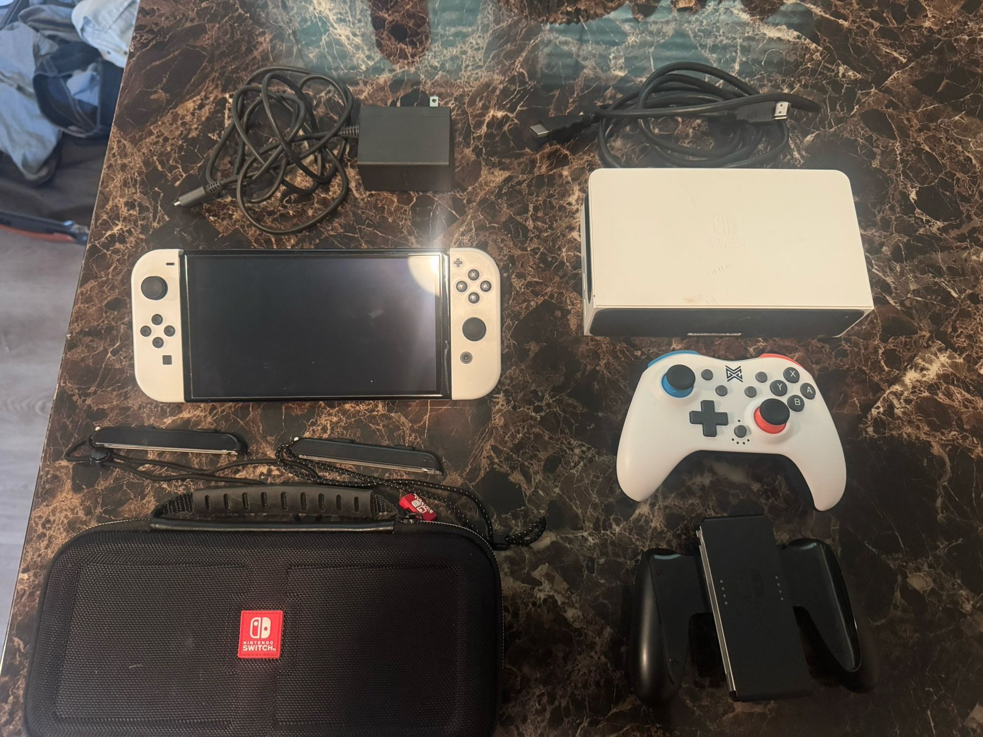 Nintendo Switch OLED With Additional Controller