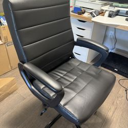 Premium Black Executive Office Chair - Living Style Singapore Brand