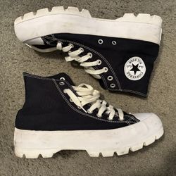 Converse Chuck Taylor All Star Lugged Hi size 9.5 Women’s