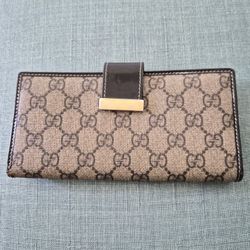 Gucci Wallet
