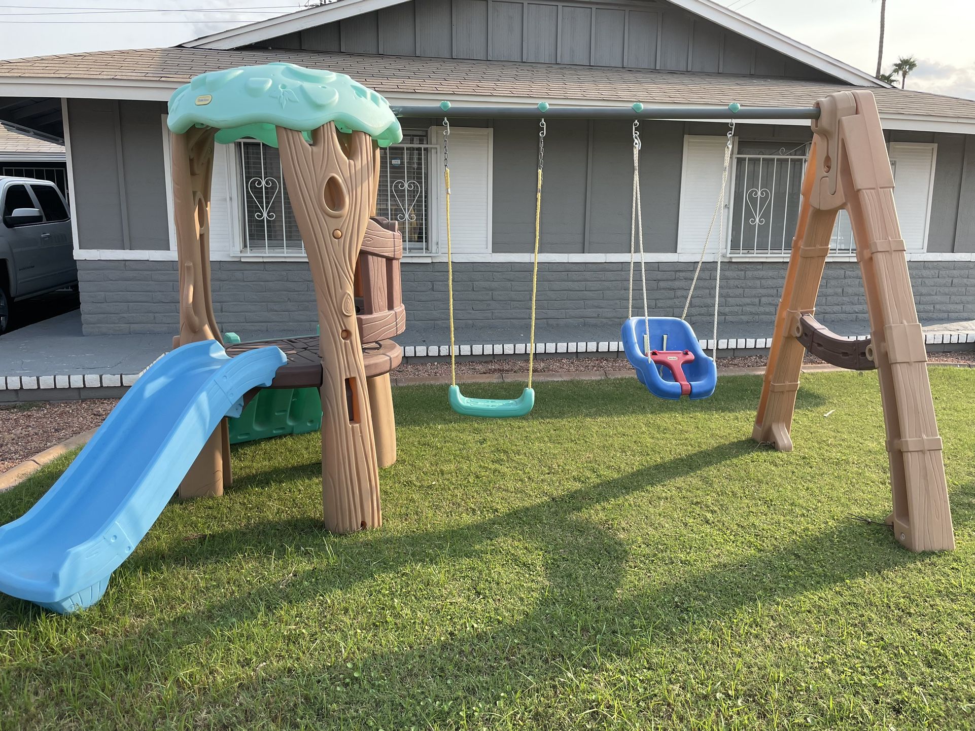 Playground Swing Set