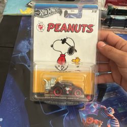 Peanuts Snoopy Volkswagen Beetle 
